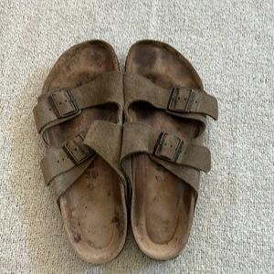 Mens Birkenstock Arizona Tan Sandals Sz 44/US 11-11.5